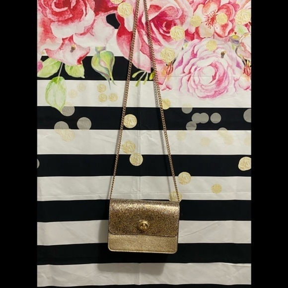 Coach Crossbody 👛 - Picture 2 of 6